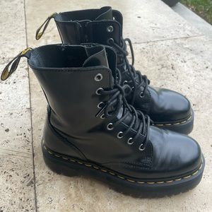 Doc Marten’s Leather Jadons